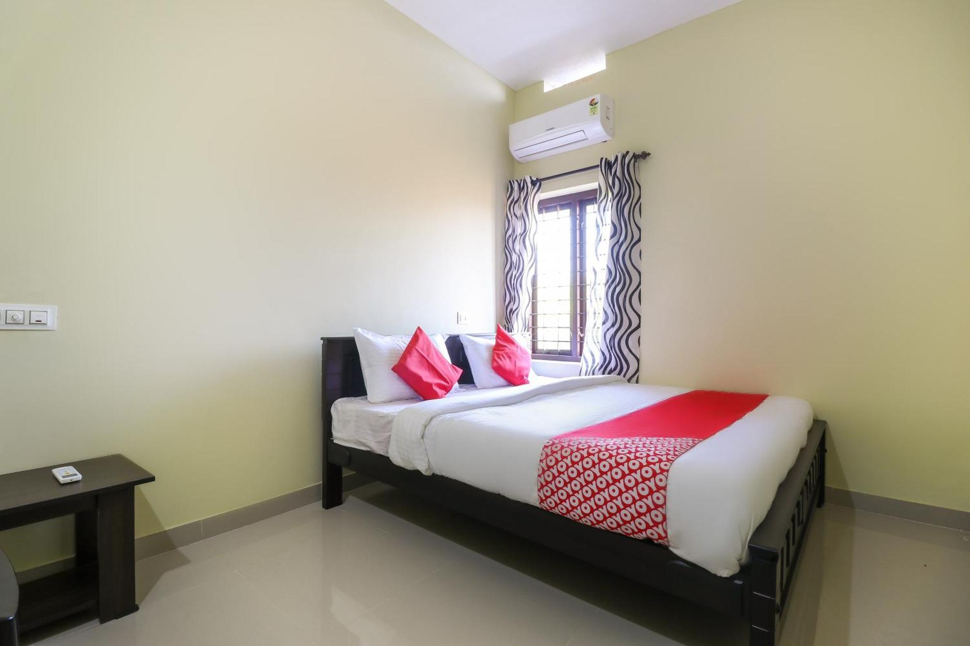 Liberty Apartments Kannur Buitenkant foto