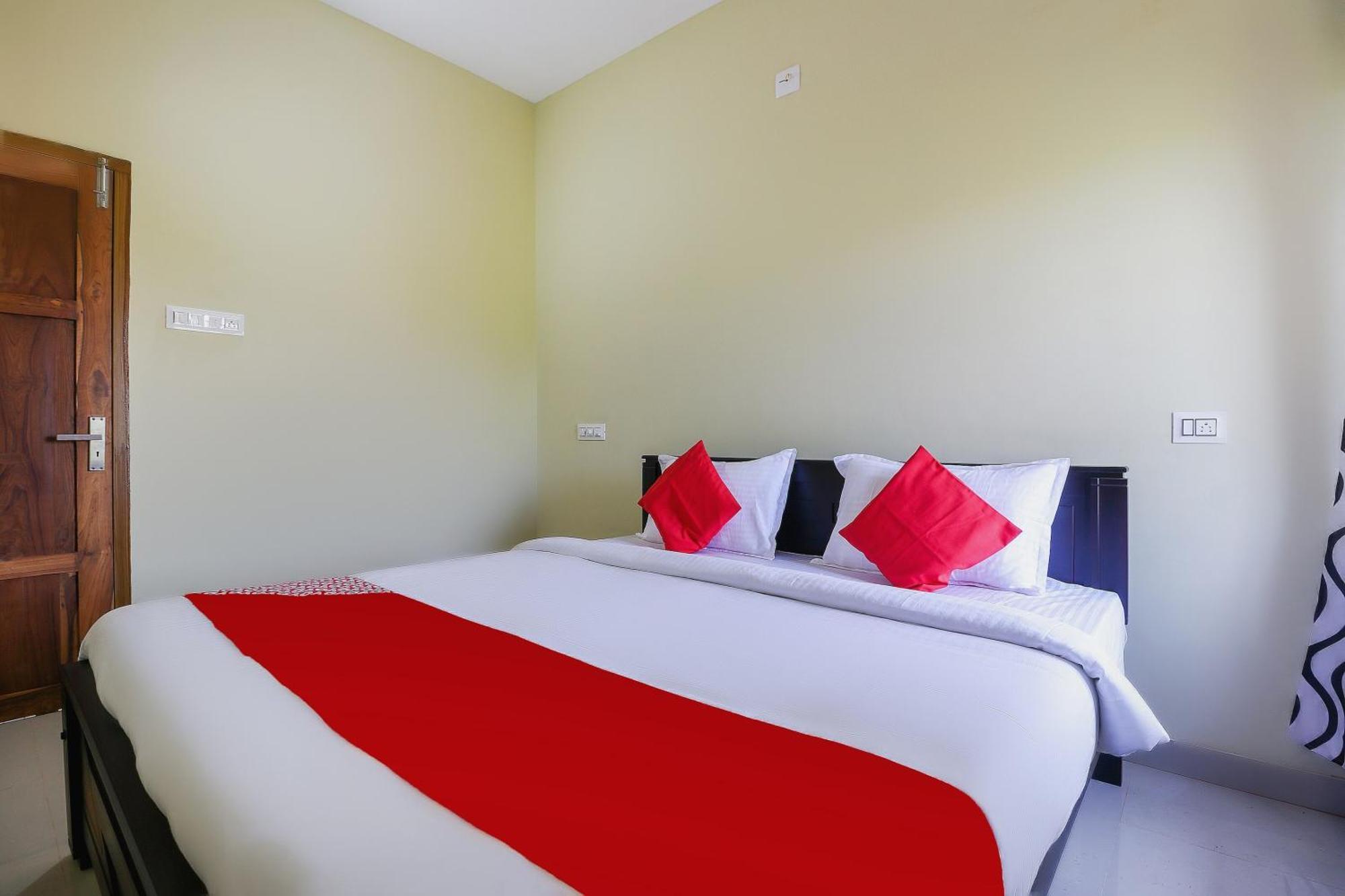 Liberty Apartments Kannur Buitenkant foto