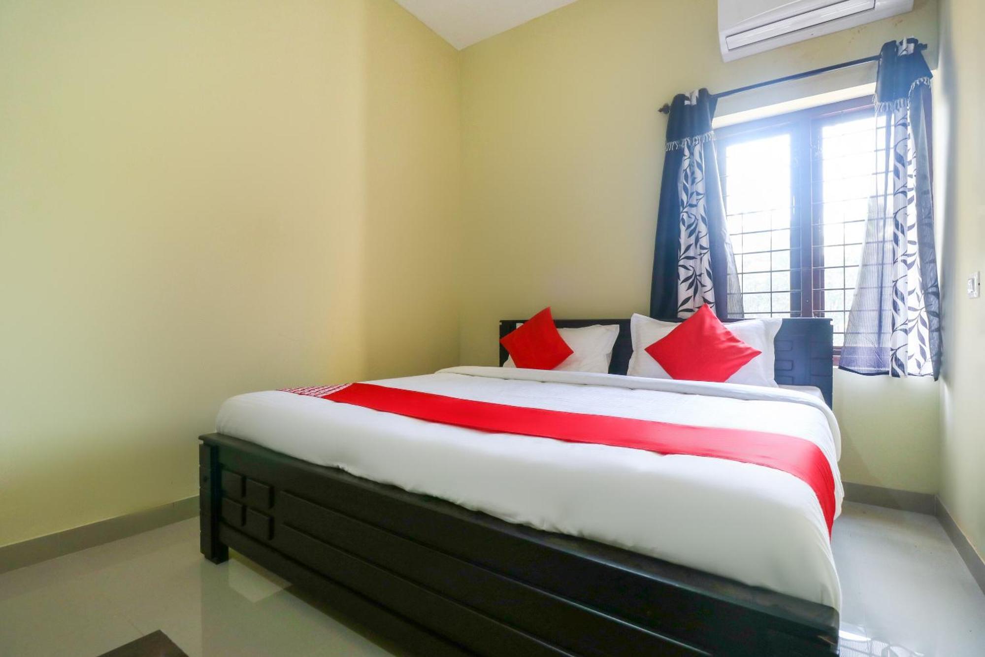 Liberty Apartments Kannur Buitenkant foto