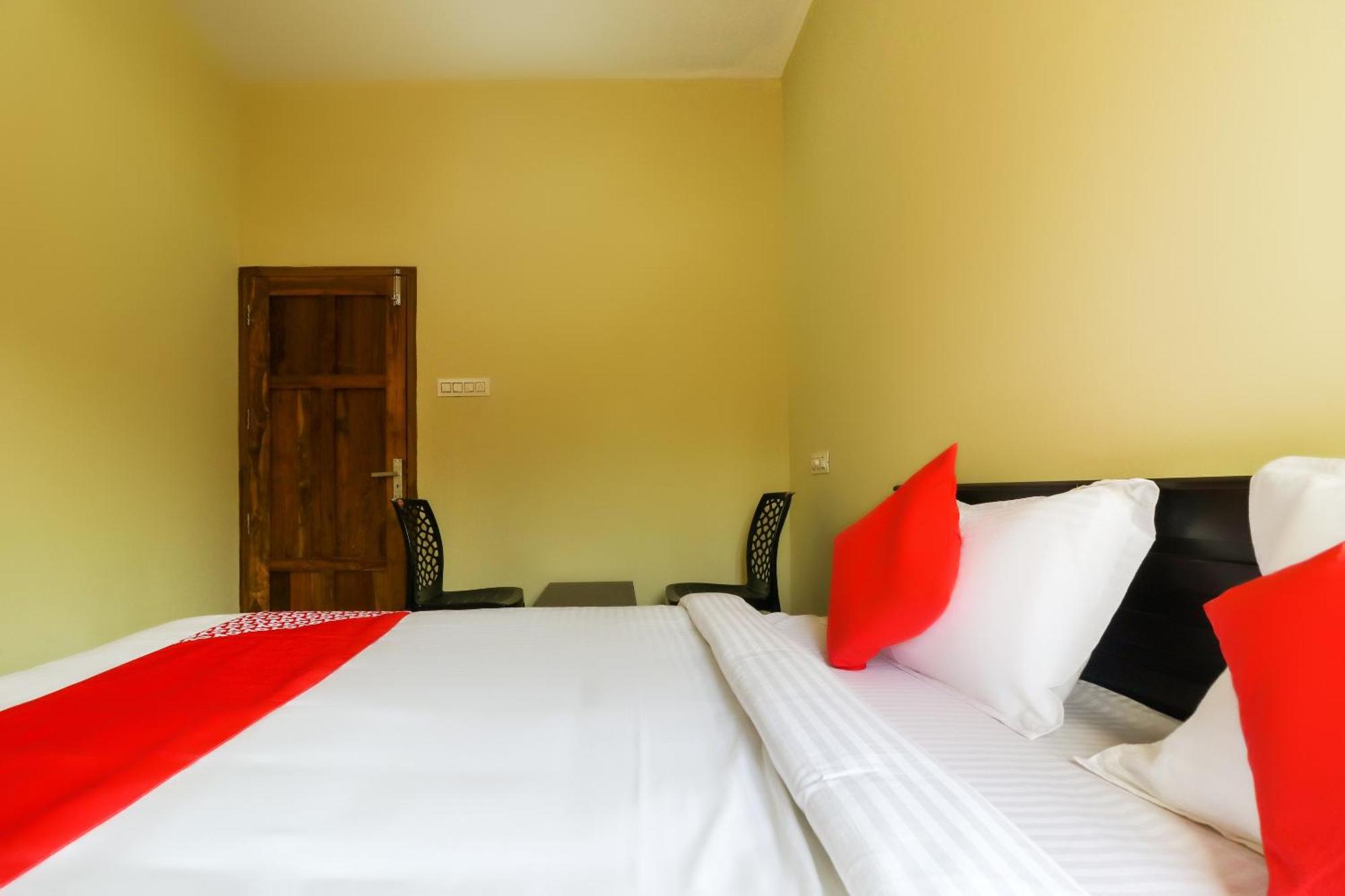Liberty Apartments Kannur Buitenkant foto