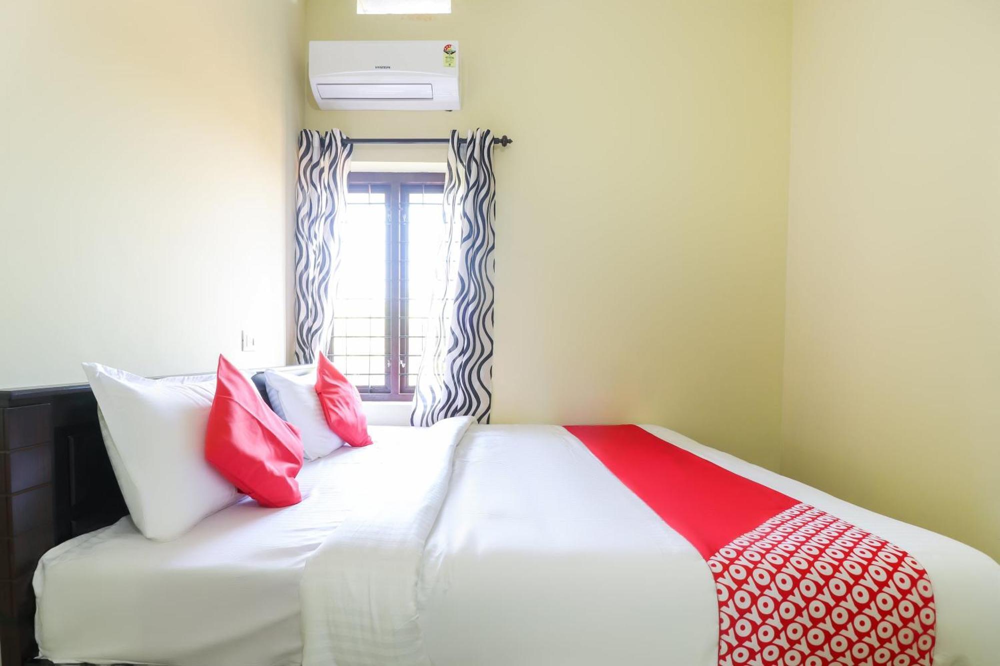 Liberty Apartments Kannur Buitenkant foto